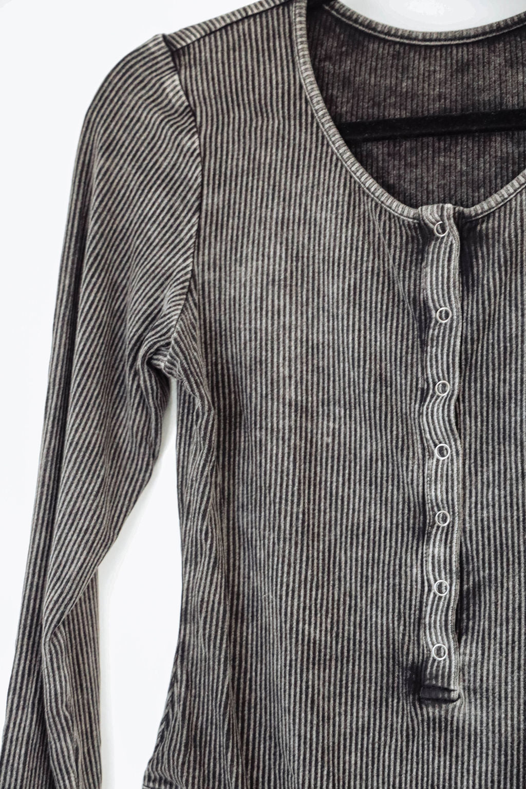 Ribbed Knit Snap Button Bodysuit