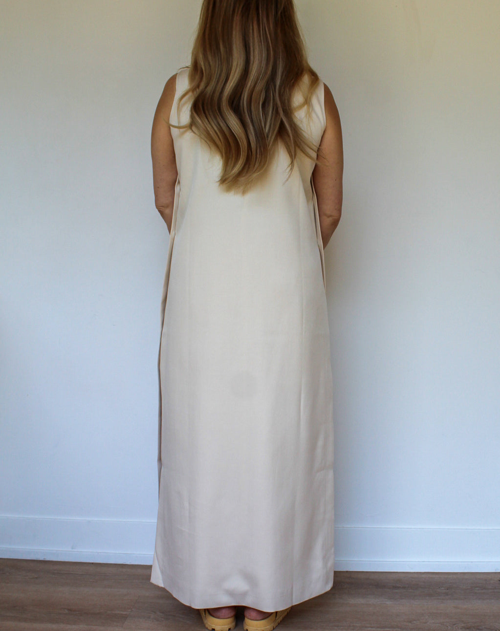 Sleeveless Side Button Maxi