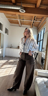 The Barrel Jean in Coffee
