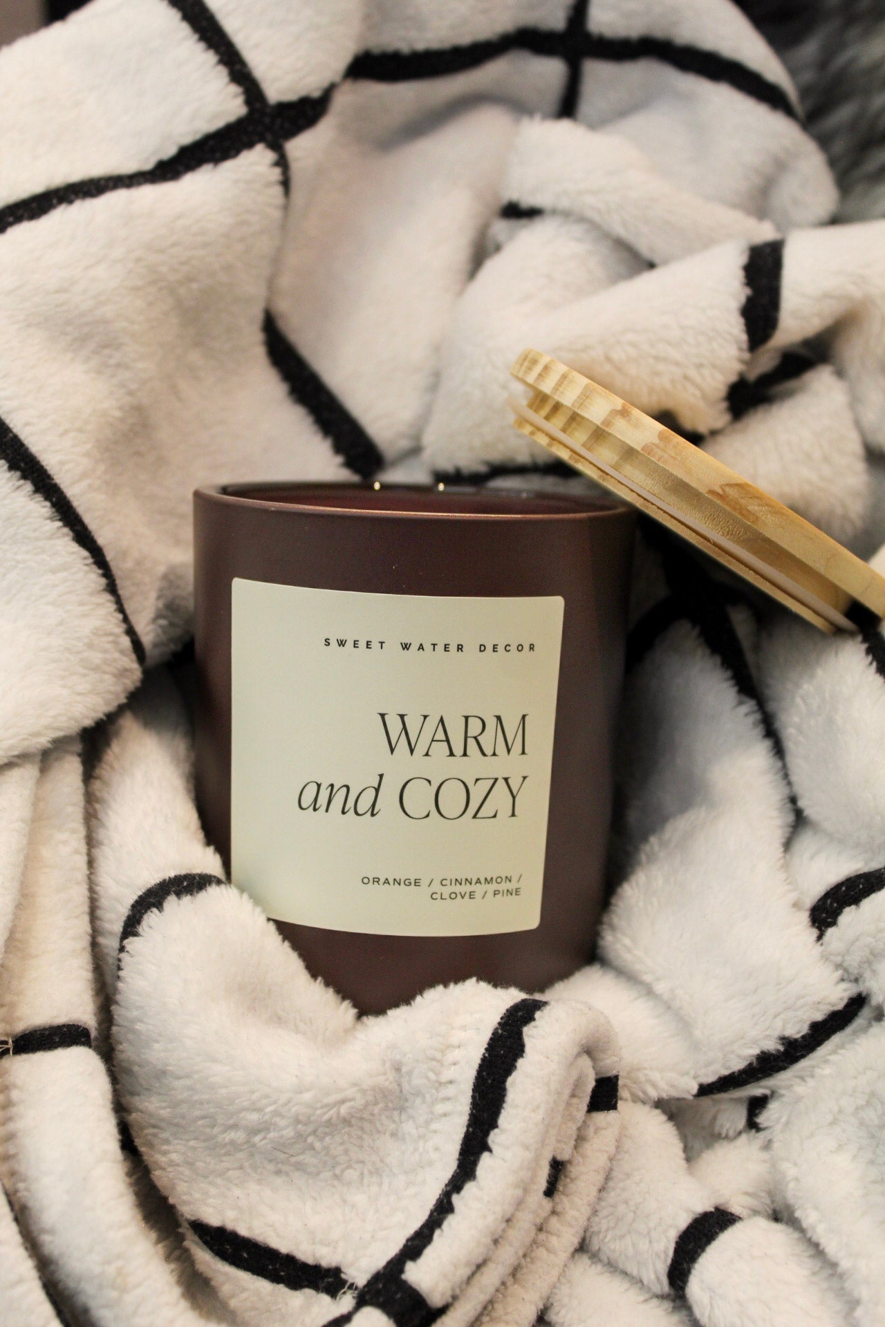 Warm and Cozy 15 oz Soy Candle