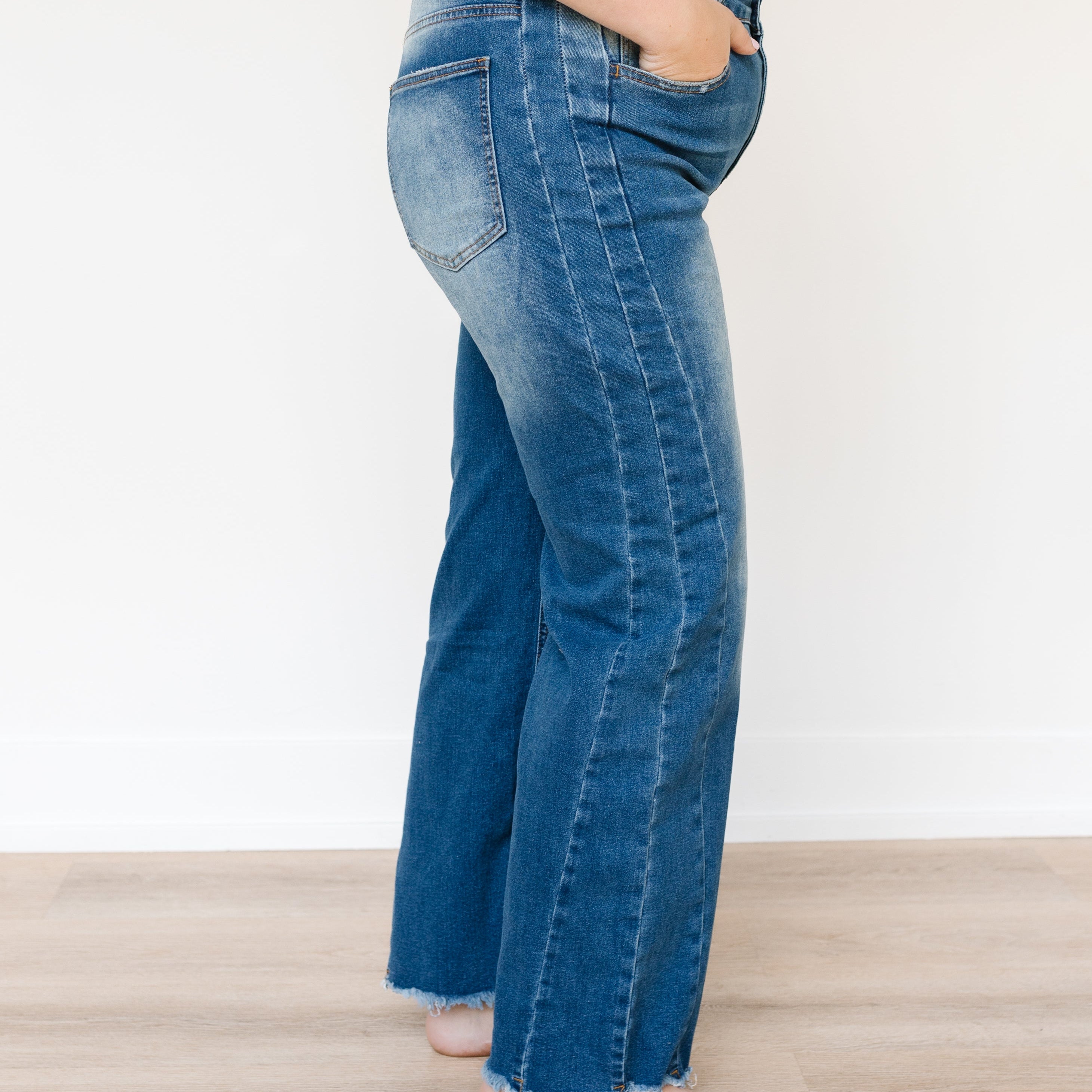 Raw Hem Loose Fit Streetwear Jeans